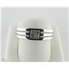 Image 1 : 10K WHITE GOLD GENTS BAND