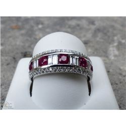 18K WHITE GOLD DIAMOND AND RUBY RING