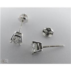 14K WHITE GOLD DIAMOND STUD EARRINGS