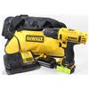 Image 1 : DEWALT 12V 3/8" CORDLESS DRILL/DRIVER IN BAG