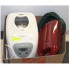 Image 1 : BOX WITH SUNBEAM BREAD MAKER AND MORE