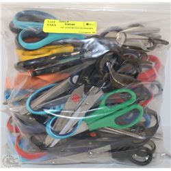 BAG OF ASSORTED SCISSORS