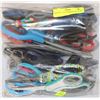 Image 1 : BAG OF ASSORTED SCISSORS