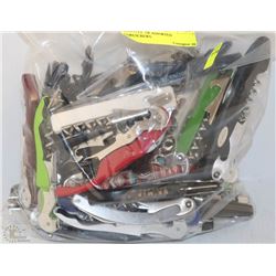 BAG OF ASSORTED CORK SCREWS