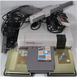 NINTENDO ENTERTAINMENT SYSTEM WITH