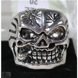 MEN'S HEAVY STAINLESS STEEL SKULL RING