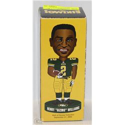 HENRY "GIZMO" WILLIAMS BOBBLEHEAD SEPT 21/02 WALL