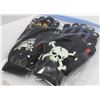 Image 1 : 6 PACK OF GLOW IN THE DARK GLOVES
