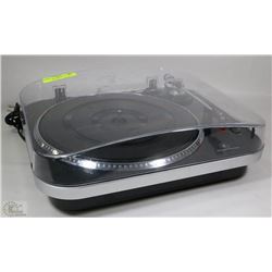 INNOVATIVE TECHNOLOGY 2010 RECORD PLAYER