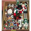 Image 1 : XL FLAT OF CHRISTMAS ORNAMENTS,BATT OPERATED SNOW-