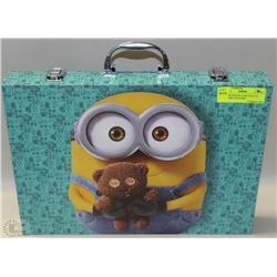 MINION CRAYOLA SET FULL OF MARKERS, CRAYONS