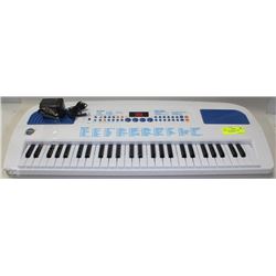 DISCOVERY KIDS RHYTHMS ORGAN/KEYBOARD