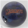 Image 2 : TWO 10LBS. BOWLING BALLS (MAMMOTH&RADICAL INFERNO)