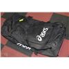 Image 1 : 4) ASICS BLACK BRAND NEW ROLLING HOCKEY BAG