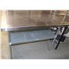 Image 1 : S/S PREP TABLE