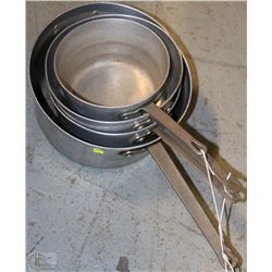4 LARGE TO SMALL SAUCE PANS