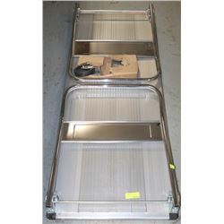 FOLDABLE STAINLESS TABLE