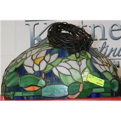 STAIN GLASS HANGING LIGHT