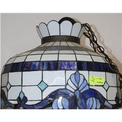 STAIN GLASS HANGING LIGHT