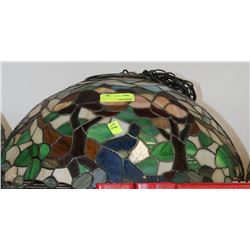 STAIN GLASS HANGING LIGHT