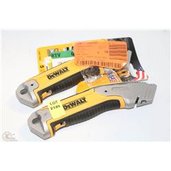 LOT OF 2 DEWALT RETRACTABLE KNIVES