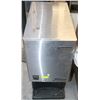 Image 1 : SCOTSMAN TOUCHLESS ICE FLAKE DISPENSER WITH
