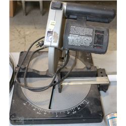 BLACK & DECKER 209 MM COMPOUND MITRE SAW