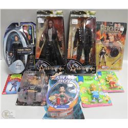 FLAT OF ASSORTED ACTION FIGURES ON CHOICE