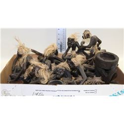 FLAT OF CARVED AFRICAN ACTION FIGURES