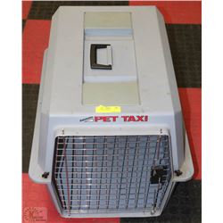 PET TAXI DOG CRATE
