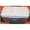 Image 1 : COLEMAN COOLER WITH BUILT IN CUP HOLDERS