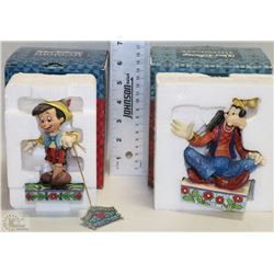 FLAT OF 2 WALT DISNEY GOOFY,PINOCCHIO SHOWCASE