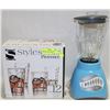 Image 1 : BOX WITH OSTER 12SPEED 6CUP BLENDER,ALL METAL