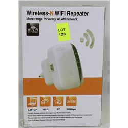 NEW WIRELESS WIFI REPEATER RANGE EXTENDER