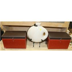 SHOWHOME VASE WITH 2 LEATHERETTE STORAGE BOXES
