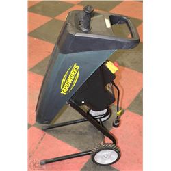 YARDWORKS ELECTRIC GARDEN SHREDDER #060-3872-2