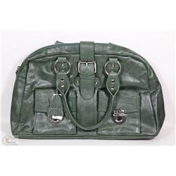 NEW DELLA LEATHER RESEDA GREEN BRITTANY PURSE