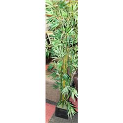 SHOWHOME ARTIFICIAL FLOOR PLANT