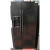 Image 1 : GE SIDE BY SIDE BLACK  REFRIGERATOR WITH ICE &