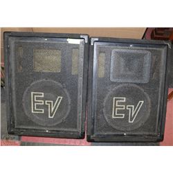 PAIR OF EV COMMERCIAL SPEAKERS MISSING ONE CONE