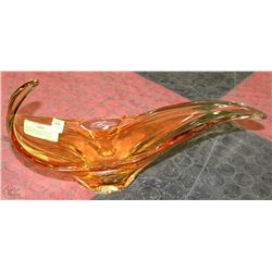 CHALET ART GLASS STRETCH BASKET BY CHANTILI CANADA