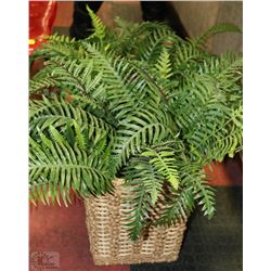 SHOWHOME BASKET WITH ARTIFICIAL PLANTS