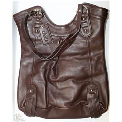 NEW DELLA  LEATHER KAITLYN TOTE CHOCOLATE BROWN