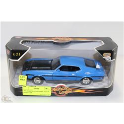 1971 FORD MUSTANG BOSS 351 1:24 SCALE CAR
