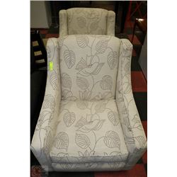 PAIR OF SHOWHOME FLORAL FABRIC ACCENT CHAIRS