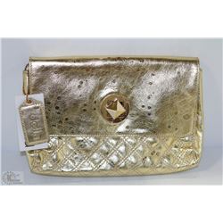 NEW DELLA LEATHER ELISE THE ENCORE CLUTCH GOLD