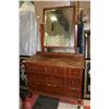 Image 1 : ANTIQUE DRESSER WITH MIRROR NORTH AMERICAN