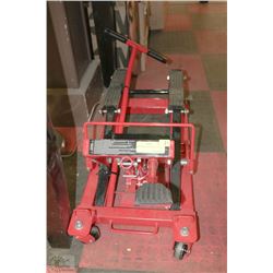 MOTOMASTER MOTORCYCLE LIFT