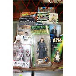 ESTATE COLLECTIBLE ACTION FIGURE COLLECTION