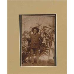 VERY INTERESTING CABINET CARD PHOTOGRAPH OF GERONIMO